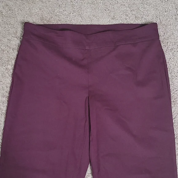 Avenue stretch slacks! - Picture 2 of 4